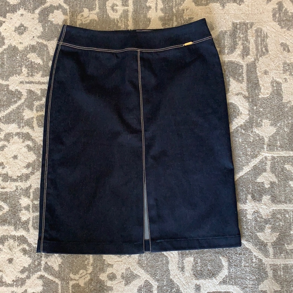 St. John Sport by Marie Gray size 4